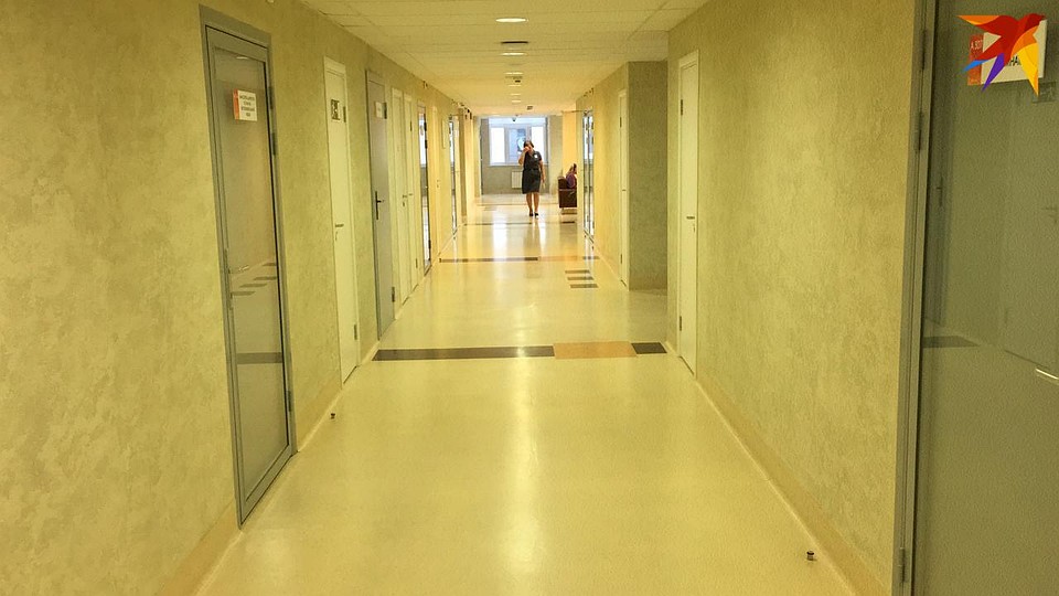В клинике сейчас идут следственные действия.