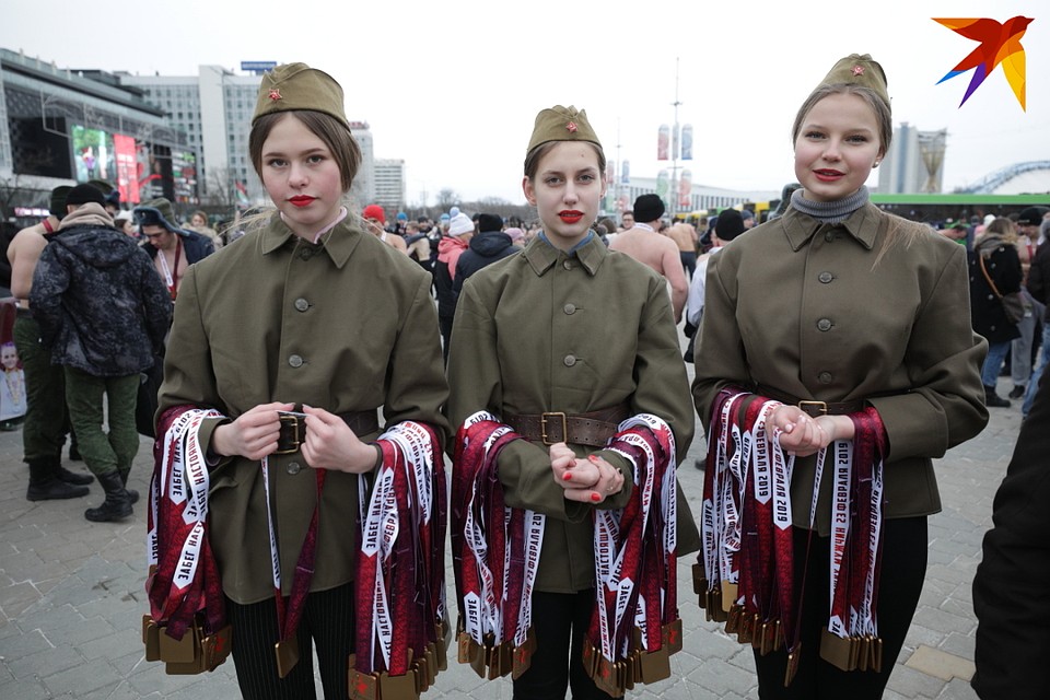 Медали на финише. Фото: Святослав ЗОРКИЙ