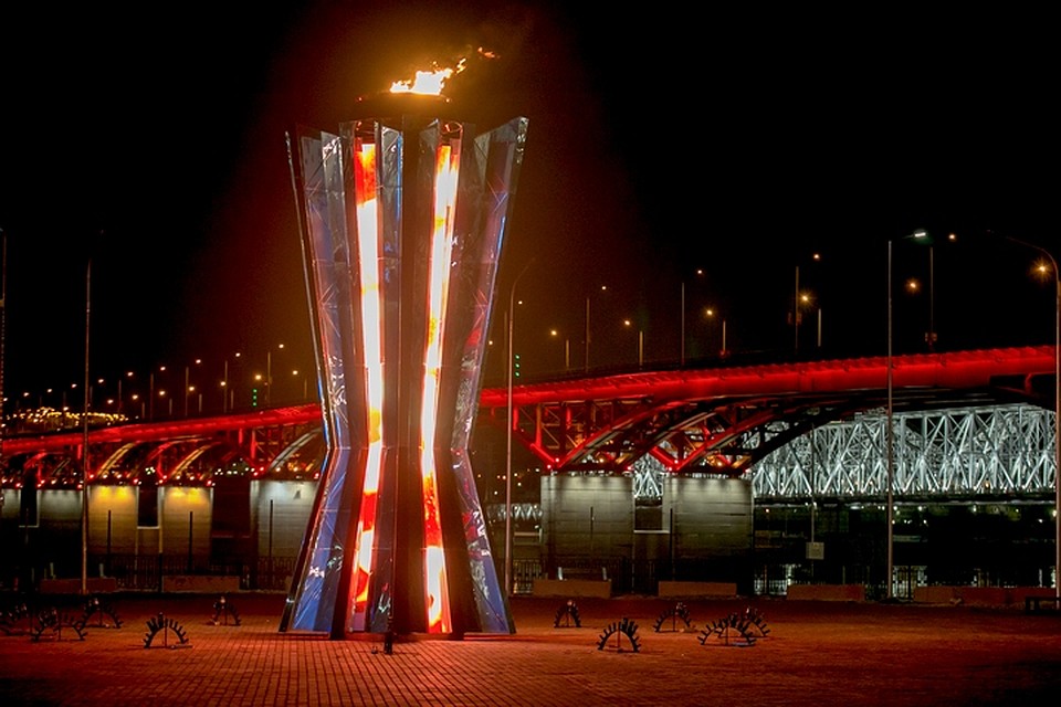 ... и Енисей зажигает огонь Универсиады-2019. Фото предоставлено Дирекцией Универсиады