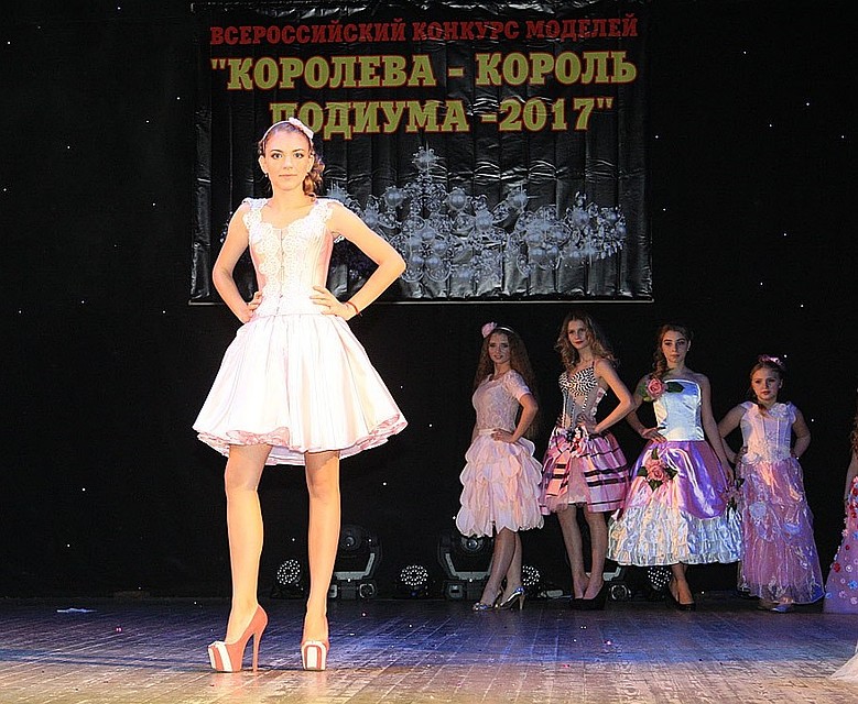 В Москве Лада ходила по подиуму. Фото: архив Лады Королевой.