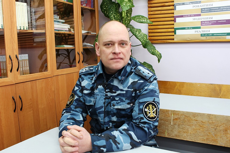 Вадим Киселев приложил немало сил, что его иностранный подопечный смог более или менее комфортно чувствовать себя в тюрьме. Фото: Пресс-служба УФСИН по Мурманской области