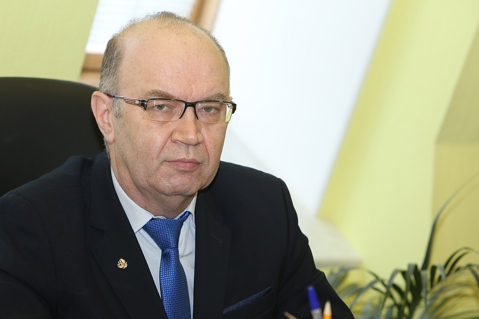 Кадыров Радик Завилович, генеральный директор ФГБУ Всероссийский центр глазной и пластической хирургии Минздрава России, доктор медицинских наук