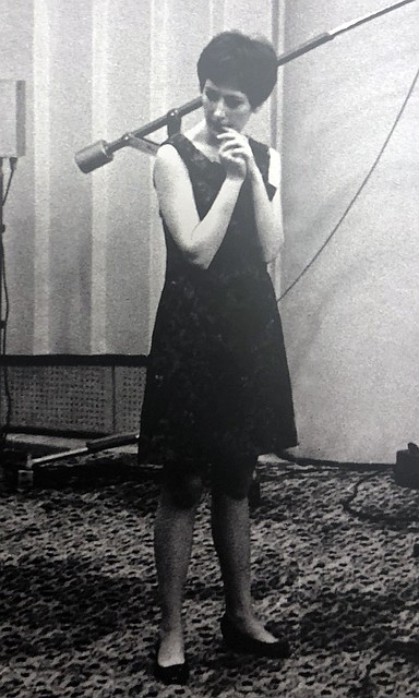 Алла в 1965 году. Фото Валерия Арутюнова из книги "Алла-Art".