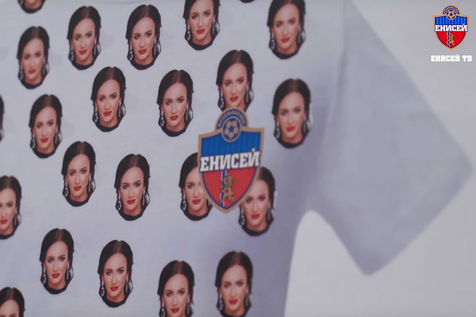 Бузова на форме, как вам такое, соперницы? Фото: стоп-кадр ЖФК "Енисей".