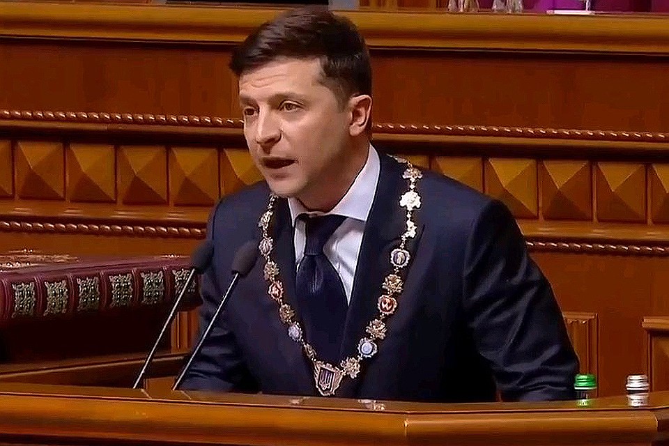 Президент Украины распустил Верховную раду. Фото: YouTube