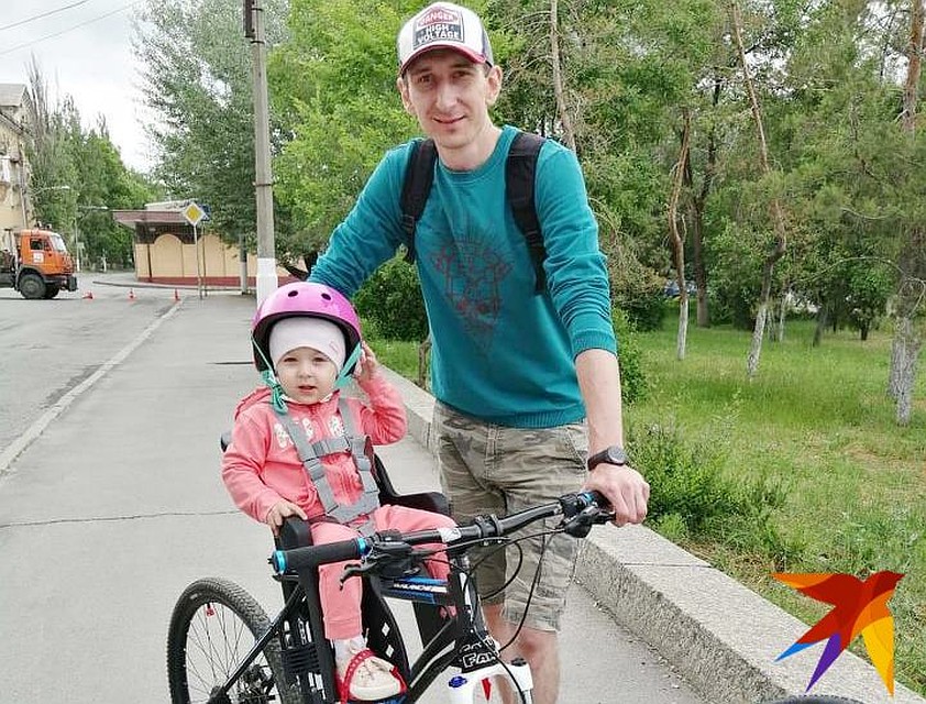 Многие приехали на велопарад с детьми. Фото: Екатерина СИМОХИНА