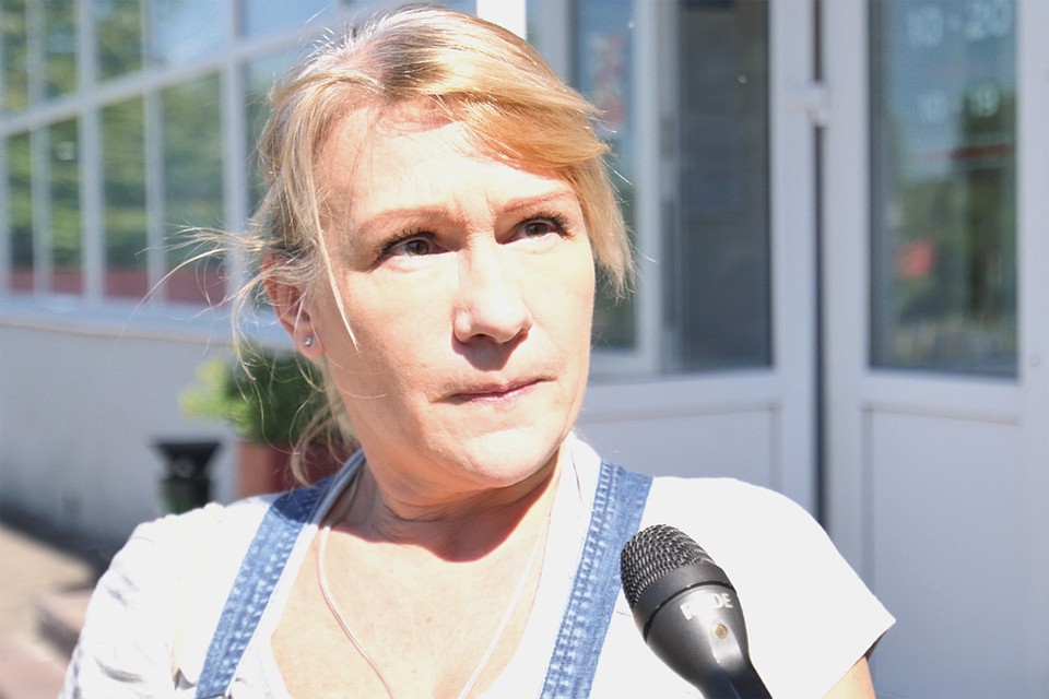 Елена считает, что магазины секонда – спасение для семей с маленькими детьми Фото: Микита НЕДАВЕРКОВ