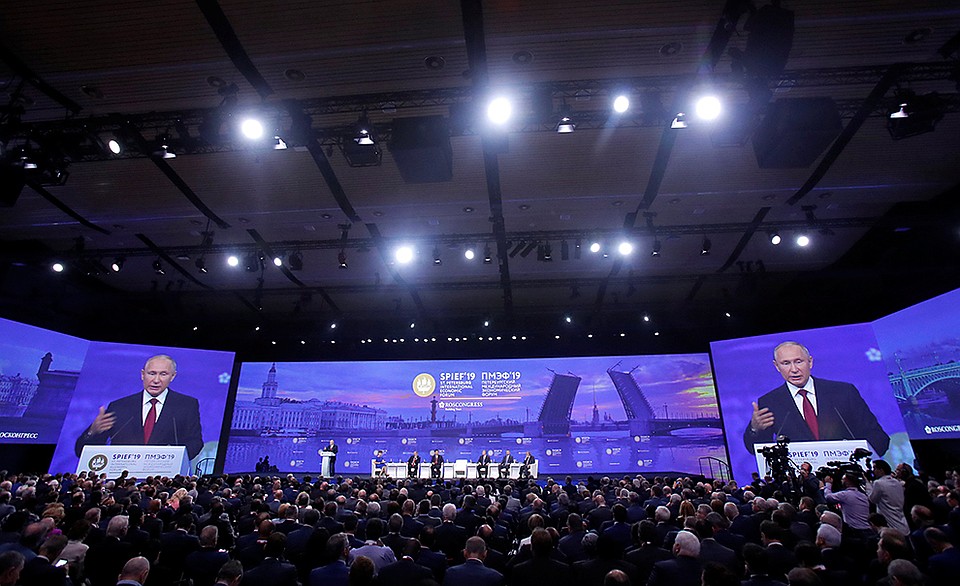 Президент напомнил, что после окончания Холодной войны архитектура мировой экономики кардинально изменились Фото: REUTERS
