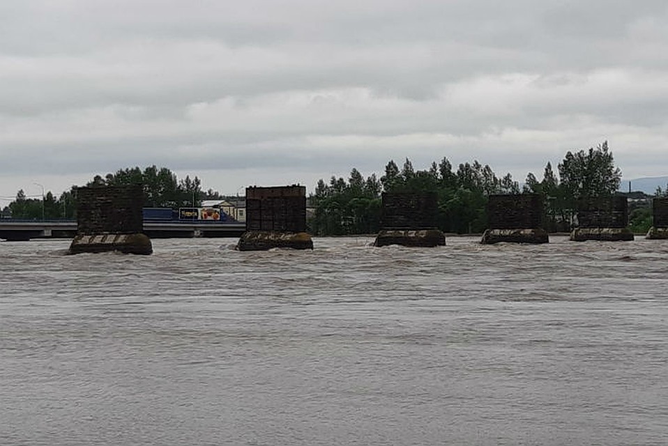 Уровень воды в реках только увеличивается. Фото: ГУ МЧС по Иркутской области