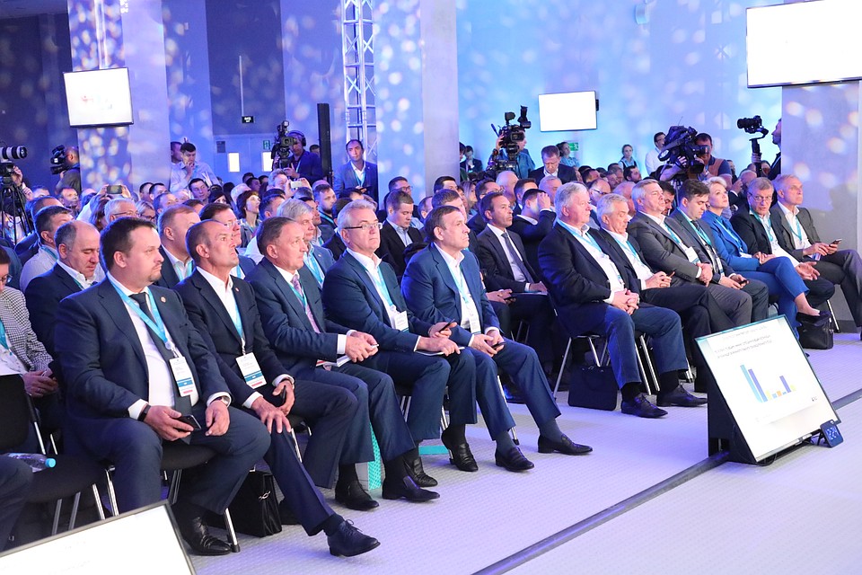 Фото Александра Воложанина
