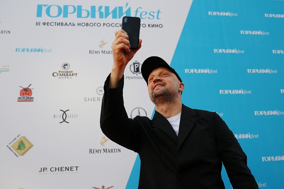 Гоша Куценко приехал на закрытие кинофестиваля, чтобы выступить с музыкальным концертом. Фото: Анастасия МАКАРЫЧЕВА