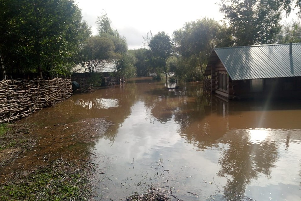 Сам парк практически полностью ушел под воду. Фото: предоставлено героем публикации.