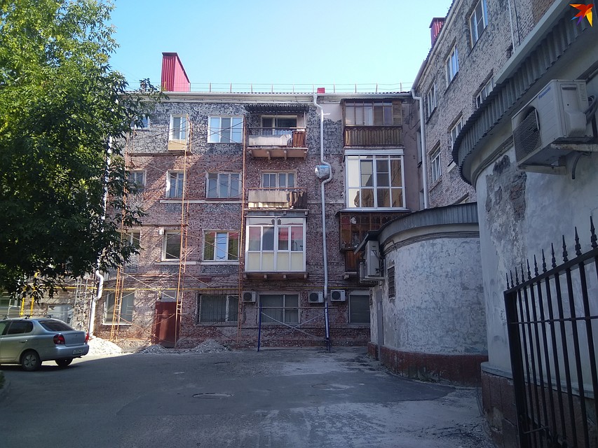Так сейчас выглядит большинство ремонтируемых домов. Фото: Анна МИКУЛА