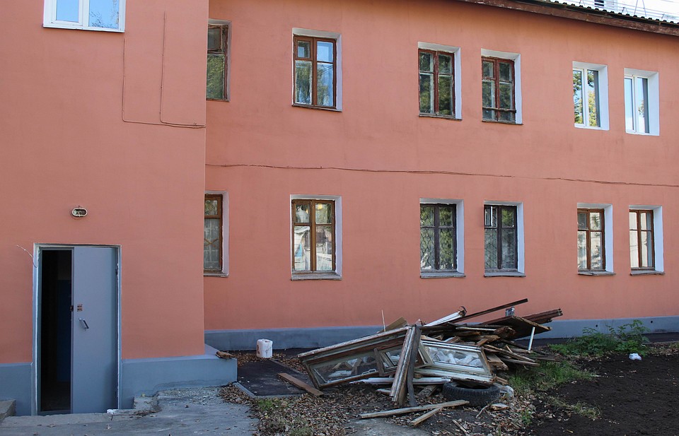 Свежеотремонтированный фасад дома 3 по улице Радиозаводской Фото: Владимир ФРОЛОВ