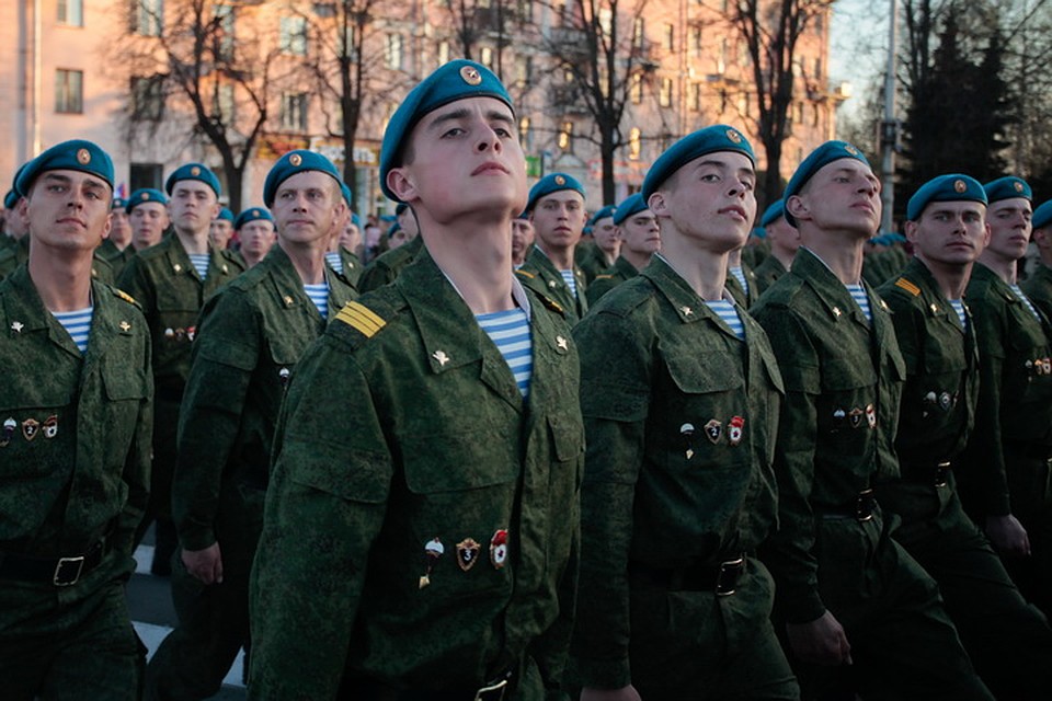 Обсуждали на минувшей неделе и вопросы организации юбилея подвига 6-й роты. Фото: Андрей СТЕПАНОВ