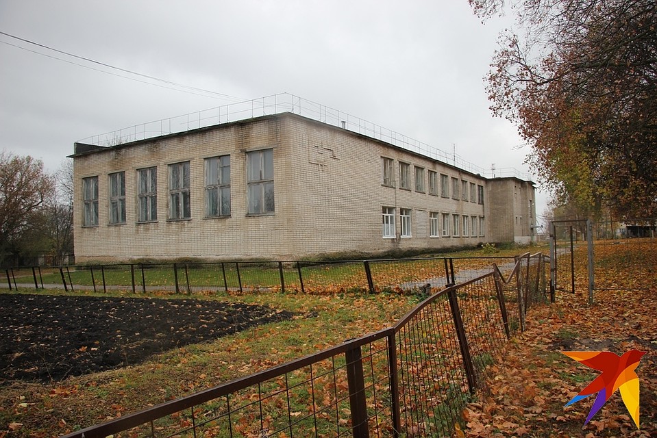 В этой сельской школе в Гремяках Максима научили читать-писать. Фото: Павел АВЕРИН