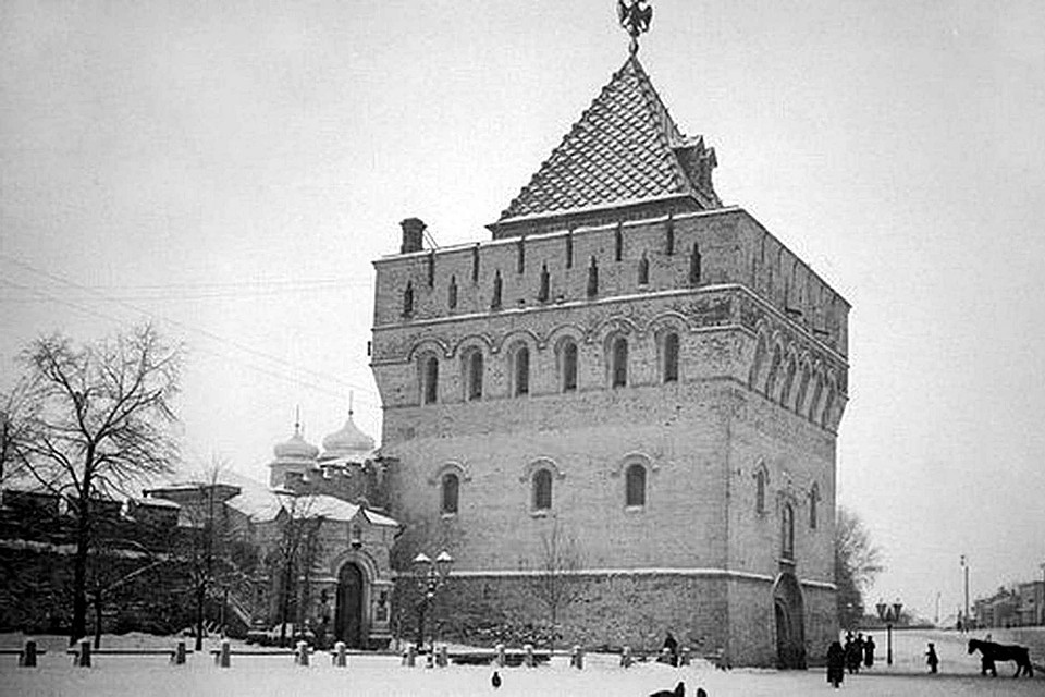 В советские годы на месте кафе располагался вход в кремлевский музей. Фото: Михаил Песин. Фото: СОЦСЕТИ