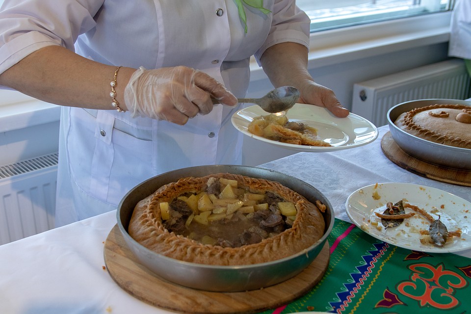 Башкиры любят мясо, поэтому оно у них лежит в основе всех блюд Фото: Рустем АХУНОВ