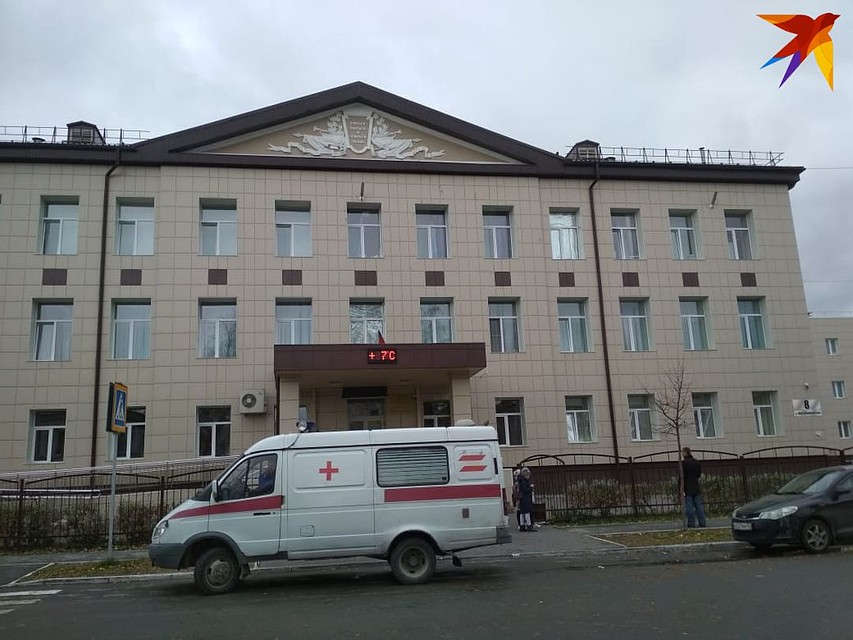 Врачи пытались откачать школьницу, но не смогли. Фото: Алена МАРТЫНОВА
