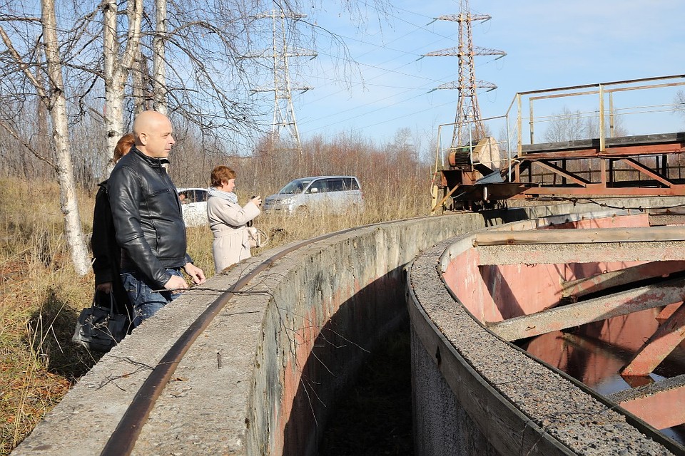 Щелокосодержащей жидкости в накопителе не менее 220 тысяч тонн.ФОТО: Лариса Федорова.