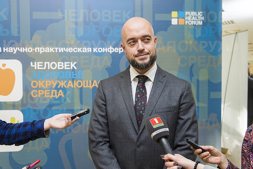 Алексей Пикулик, директор по корпоративным отношениям группы компаний Danone в Беларуси, рассказал, почему компания приняла решение поддержать первый в Беларуси Форум по проблемам общественного здоровья. Фото предоставлено организаторами