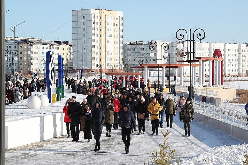 В Надыме торжественно открыли часть обновленной набережной Фото: nadymregion.ru