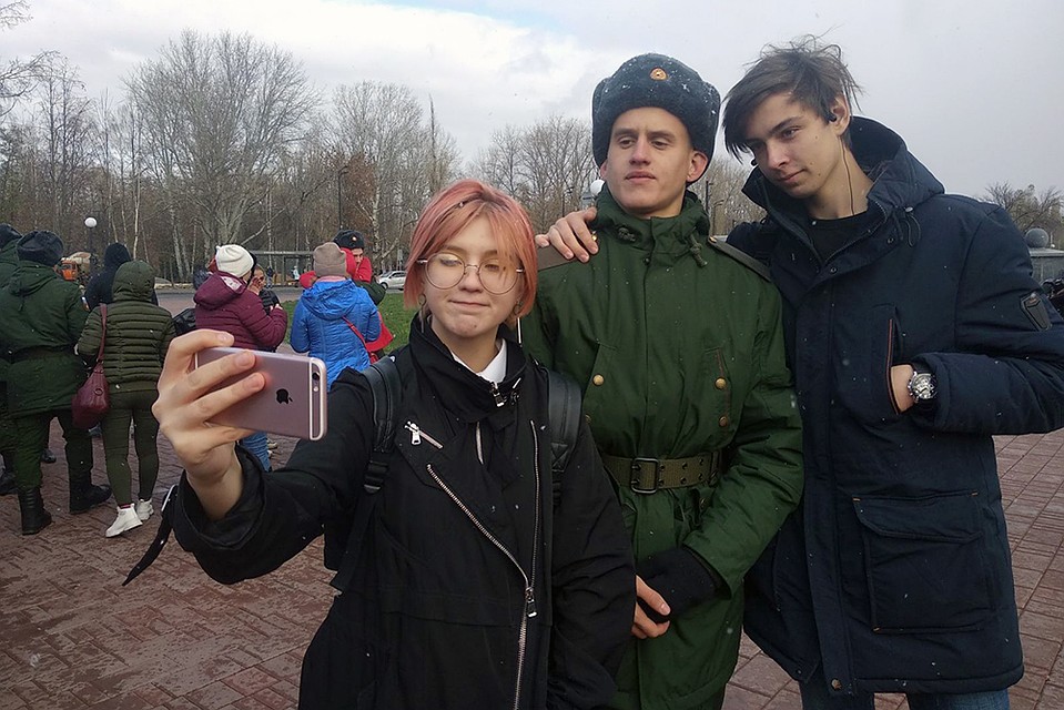 Торжественная отправка призывников в Липецке Фото: Пресс-служба администрации Липецкой области.