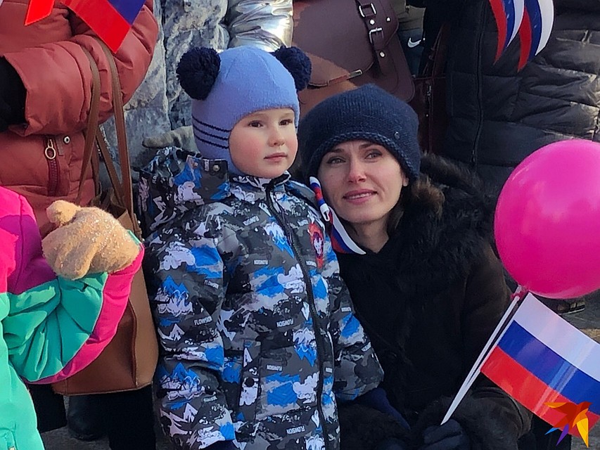 Мама и сын не могли оторваться от происходящего на сцене Фото: Алексей КОСЕНЧУК