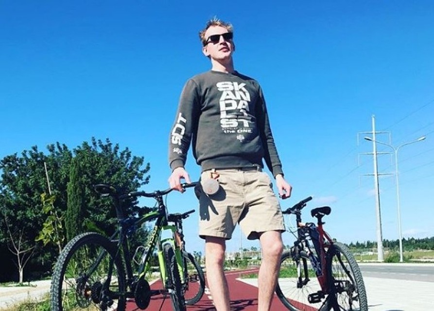 Виктор сейчас в больнице с переохлаждением Фото: instagram.com/p/BahgL6iHjXZ/