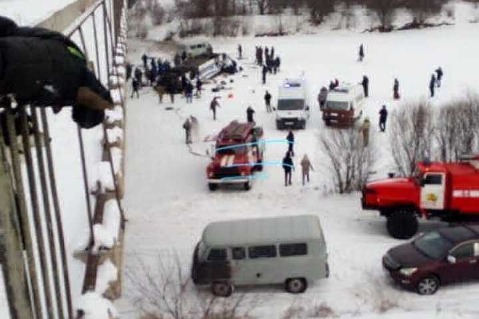 Пассажиры автобуса, который упал с моста в Забайкалье, были застрахованы.