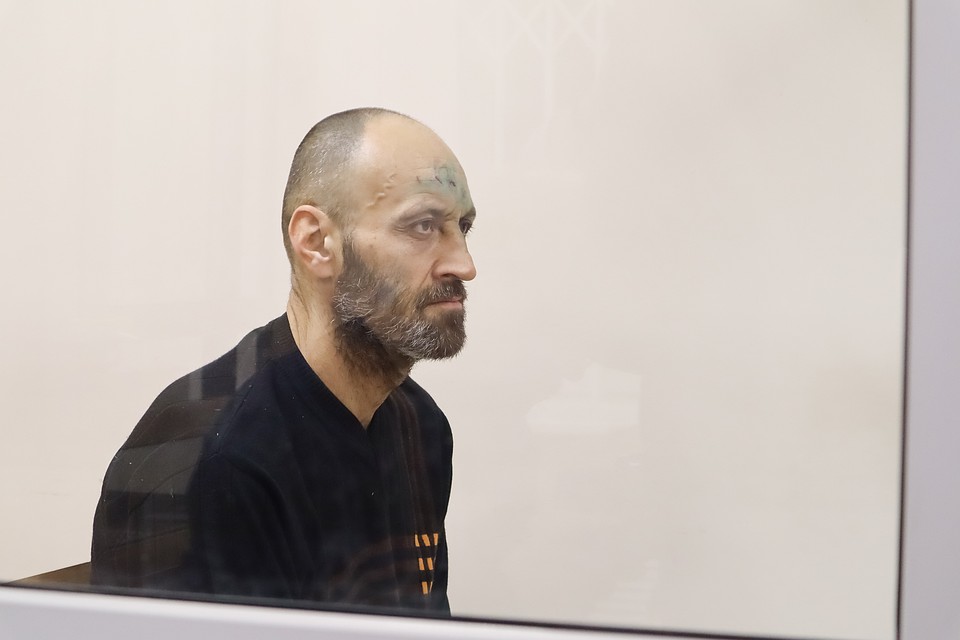 Дмитрий попросил закрыть его сразу на четыре месяца, а не на два. Фото: Василий Вахрин