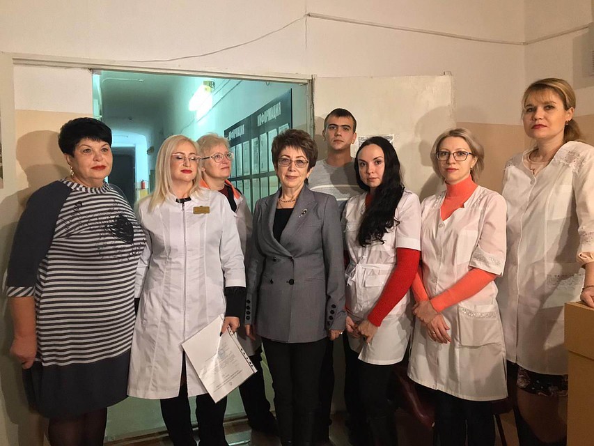 Новый коллектив больницы в Новочеркасске. Фото: пресс-служба минздрава РО.