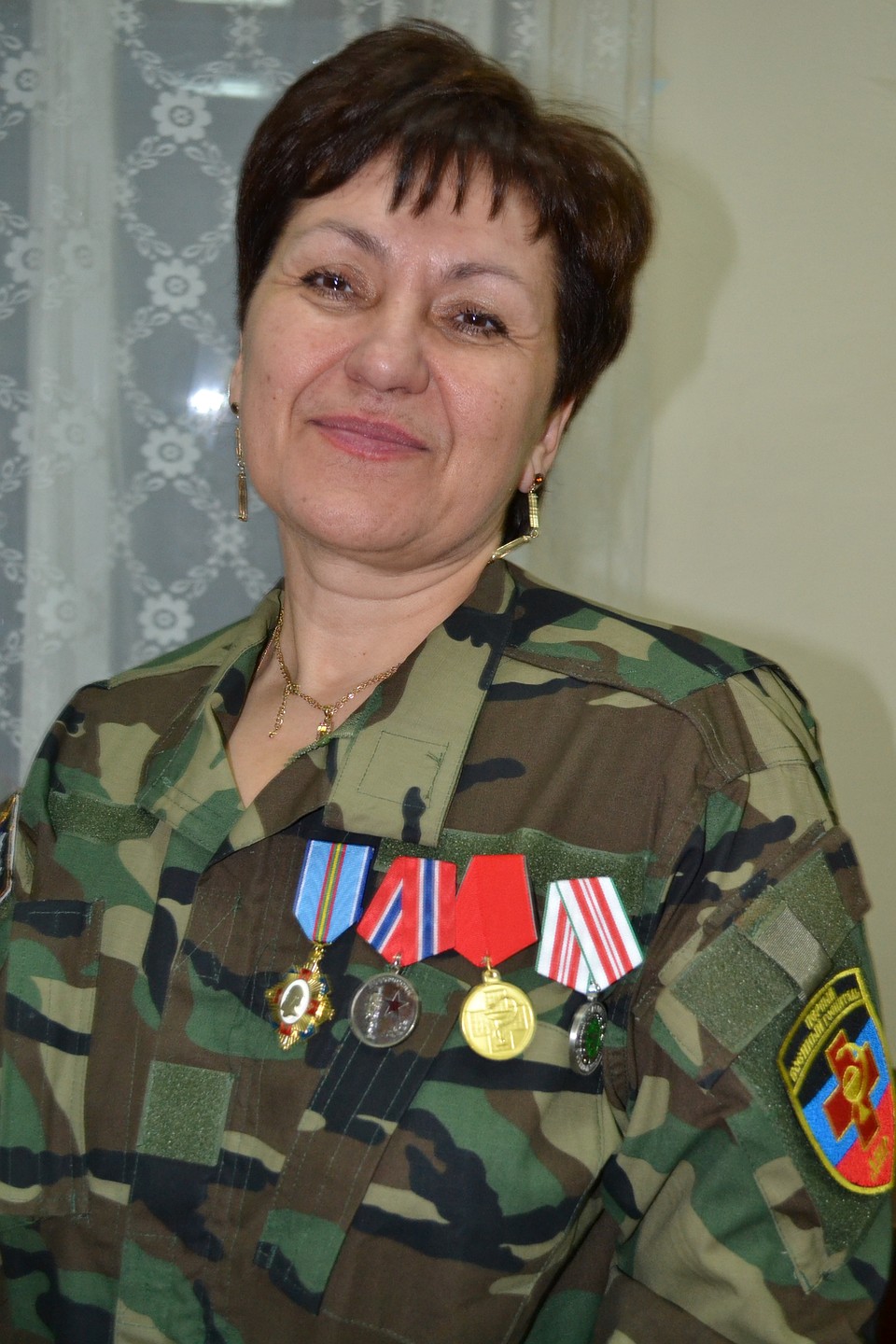 Ольга Николаевна, имея хирургическую специальность акушера-гинеколога, доставала осколки из раненых бойцов. Фото: Из личного архива Ольги ДОЛГОШАПКО