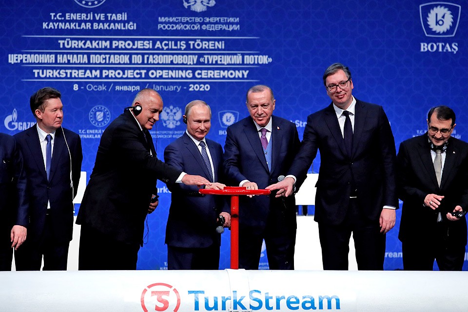 Путин, Эрдоган, Вучич и Борисов повернули символический вентиль - «Турецкий поток» официально открыт. Фото: REUTERS