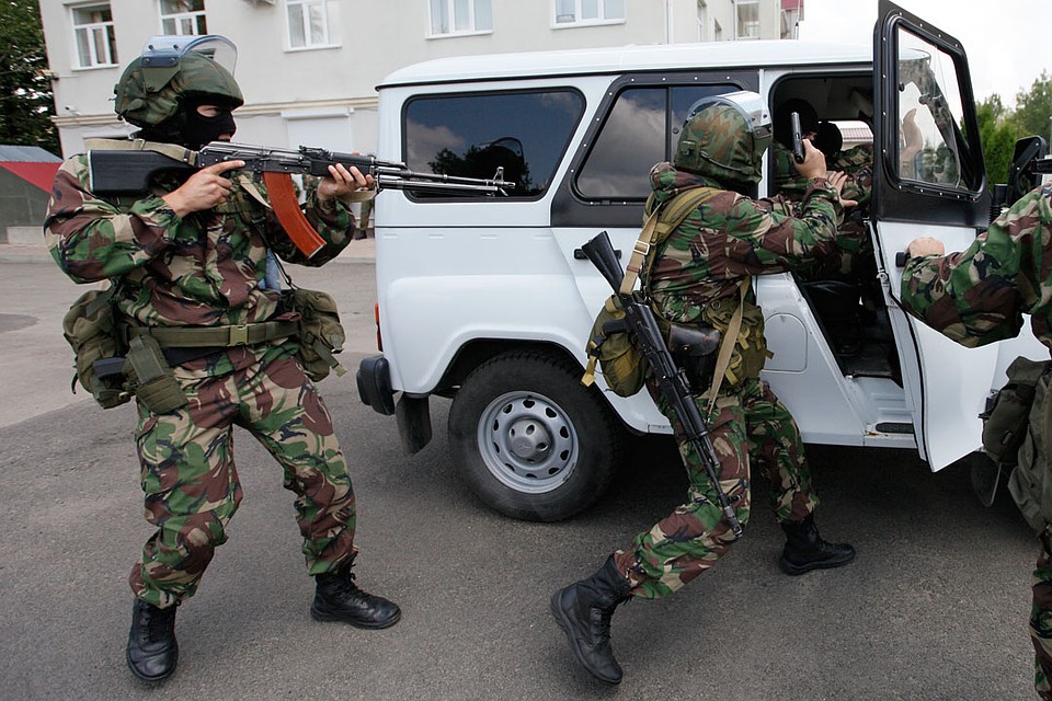 Также в прошлом году оперативники ФСБ задержали члена банды Басаева и Хаттаба Шамиля Казбулатова Фото: Дмитрий АХМАДУЛЛИН