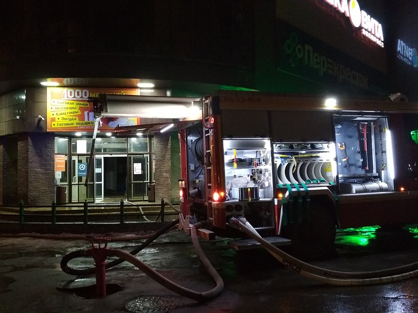 Все магазины серьезно пострадали Фото: Ольга НОВИКОВА