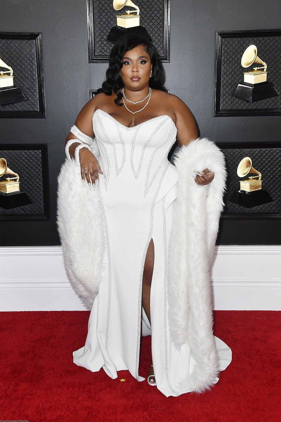 Lizzo, как известно, за бодипозитив – в ее инстаграме полно видео, где она привлекает внимание к своим пышным формам. Фото: EAST NEWS