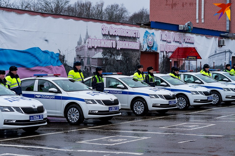 Полицейские приступили к своим обязанностям уже на новых авто Фото: Вячеслав КОВАЛЕНКО