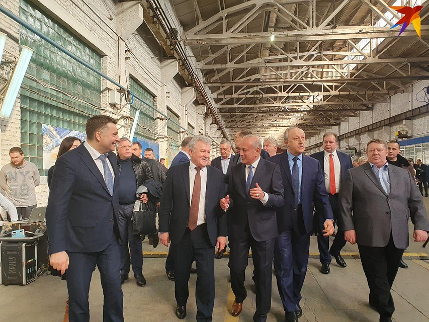 В мероприятии приняли участие депутаты Госдумы, мэры городов, губернатор Саратовской области Валерий Радаев и другие Фото: Дарья Вострикова