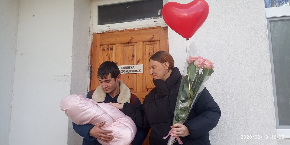 В семье Ауловых появился шестой ребенок. Фото: БФ «Колыбель милосердия»