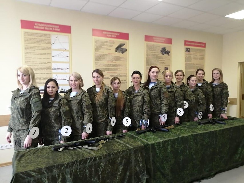 Участницы конкурс "Краса ВДВ-2020". Фото: Департамент информации и массовых документаций Министерства обороны РФ