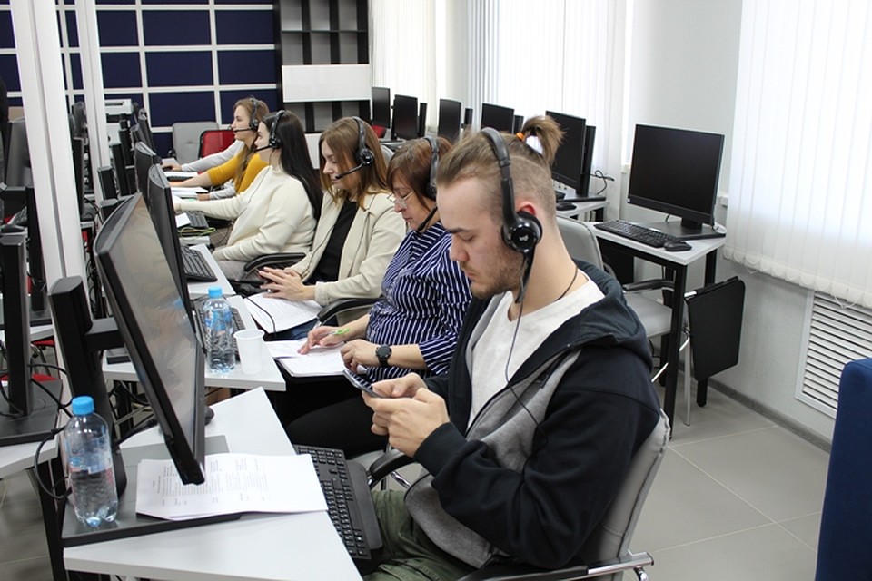 Родителей и педагогов консультирует шесть специалистов. Фото: Анна ГРЕБЕНКИНА