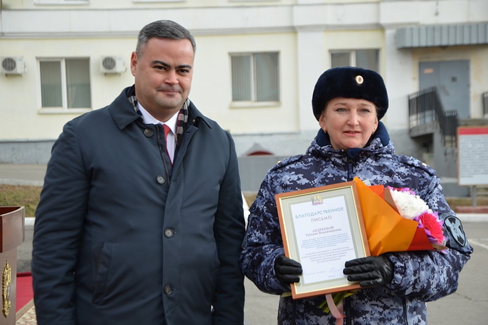 В Хабаровске росгвардейцев поздравили с Днем Войск национальной гвардии РФ. Фото: пресс-служба Восточного округа ВНГ РФ