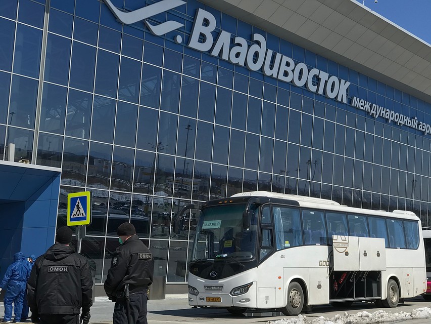 Олег Кожемяко попросил председателя правительства России Михаила Мишустина запретить транзит граждан КНР из Москвы и других регионов нашей страны в Китай. Фото: Сергей БАЛАНОВ