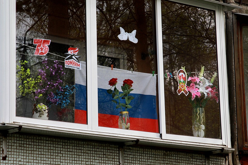 Балконы украсили большинство иркутян Фото: Юлия ПЫХАЛОВА