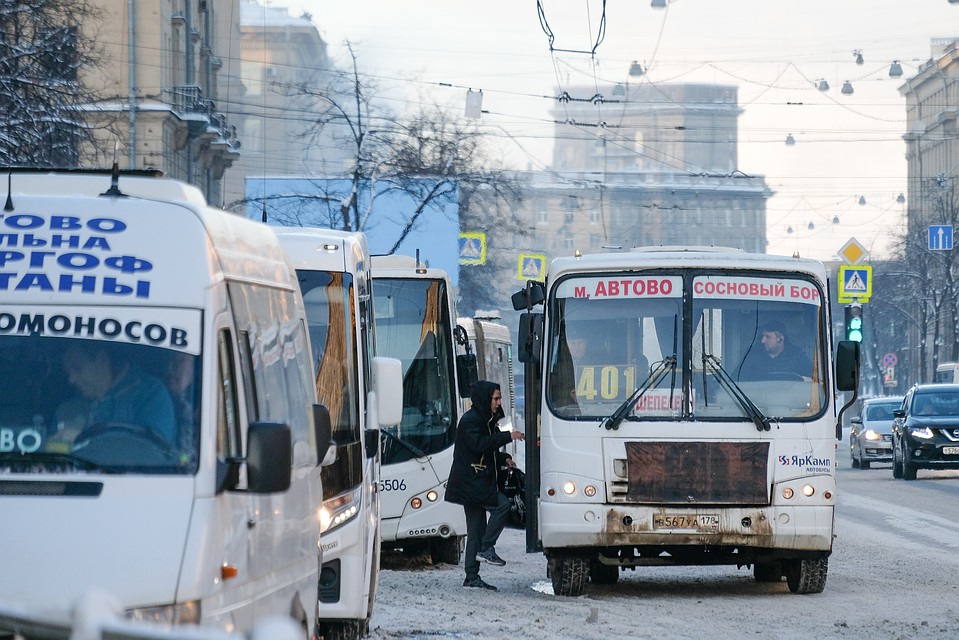 Транспортная реформа предполагает отказ от коммерческого транспорта. Фото: Артем КИЛЬКИН