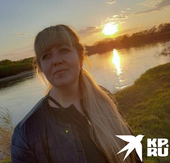 На снимке погибшая Любовь, которая всю жизнь посвятила работе с детьми.