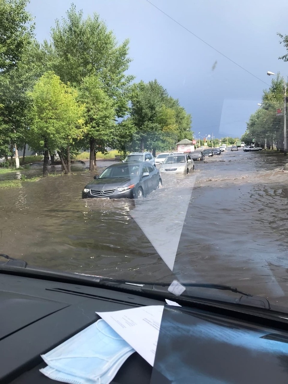 Дороги превратились в реки. Фото: Ачинск автоканал.