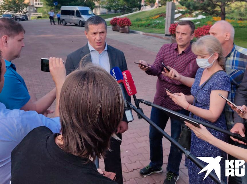 Полпред на Дальнем Востоке Трутнев доказывает – Фургал слабый губернатор.