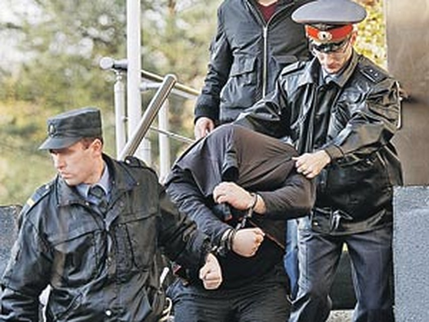 Так арестовывали Сергея Цеповяза, главного финансиста Цапков. Сейчас его уже отпустили.
